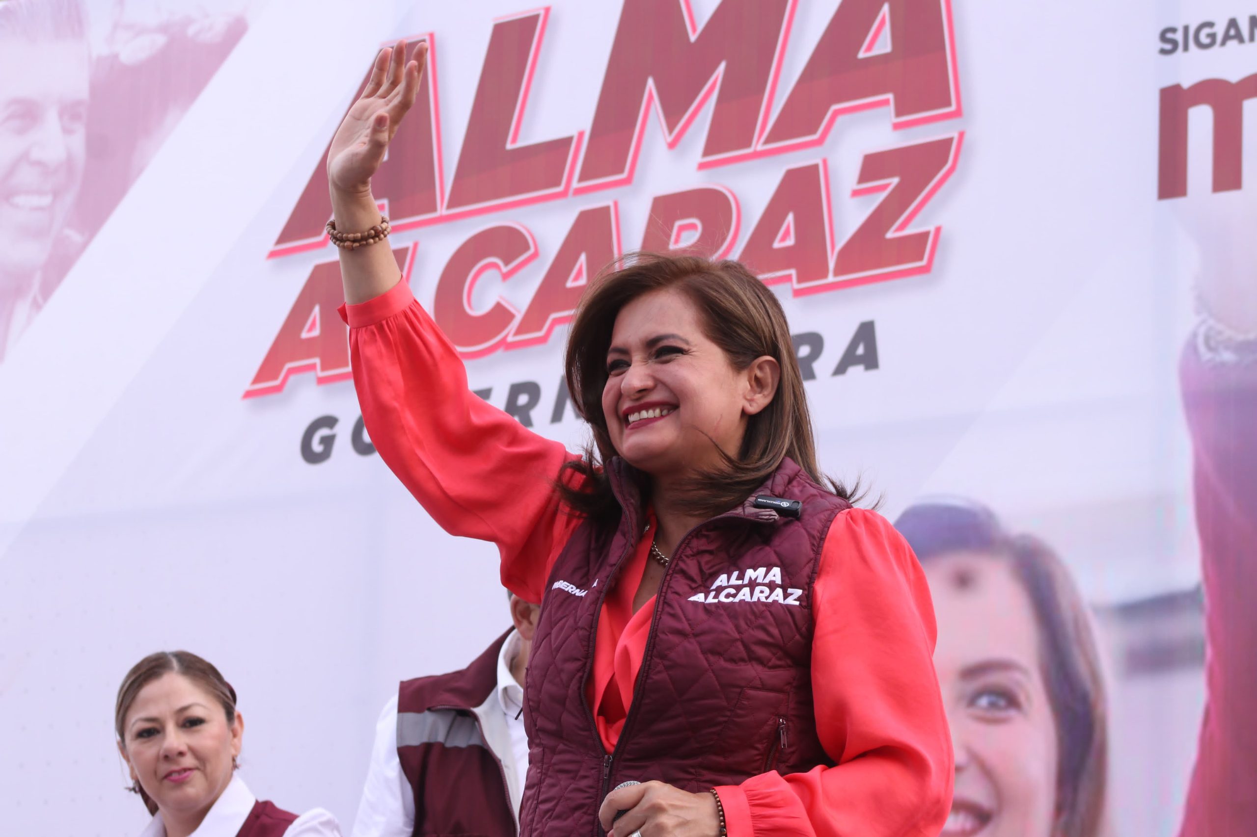Alma se compromete a construir un Centro Raíces en la Zona Sur - Cancha ...